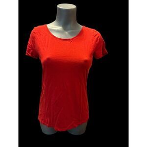 Ann Taylor super-soft Red Short Sleeve t shirt medium